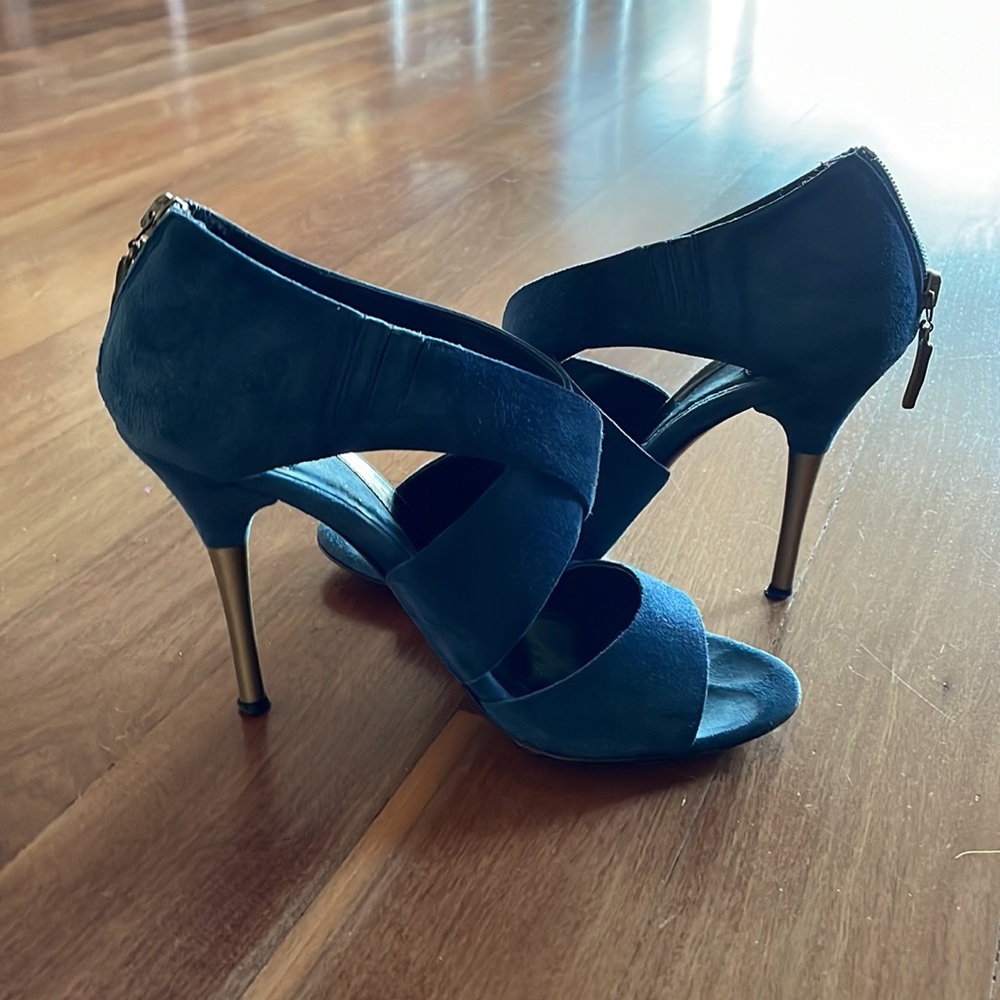 DVF Blue suede stiletto. 7 M. Made in Italy. - Picture 1 of 11